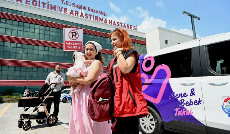 Yalova Belediyesi’nden Sosyal Belediyecilikte Yeni Hizmet: Anne Bebek Taksi