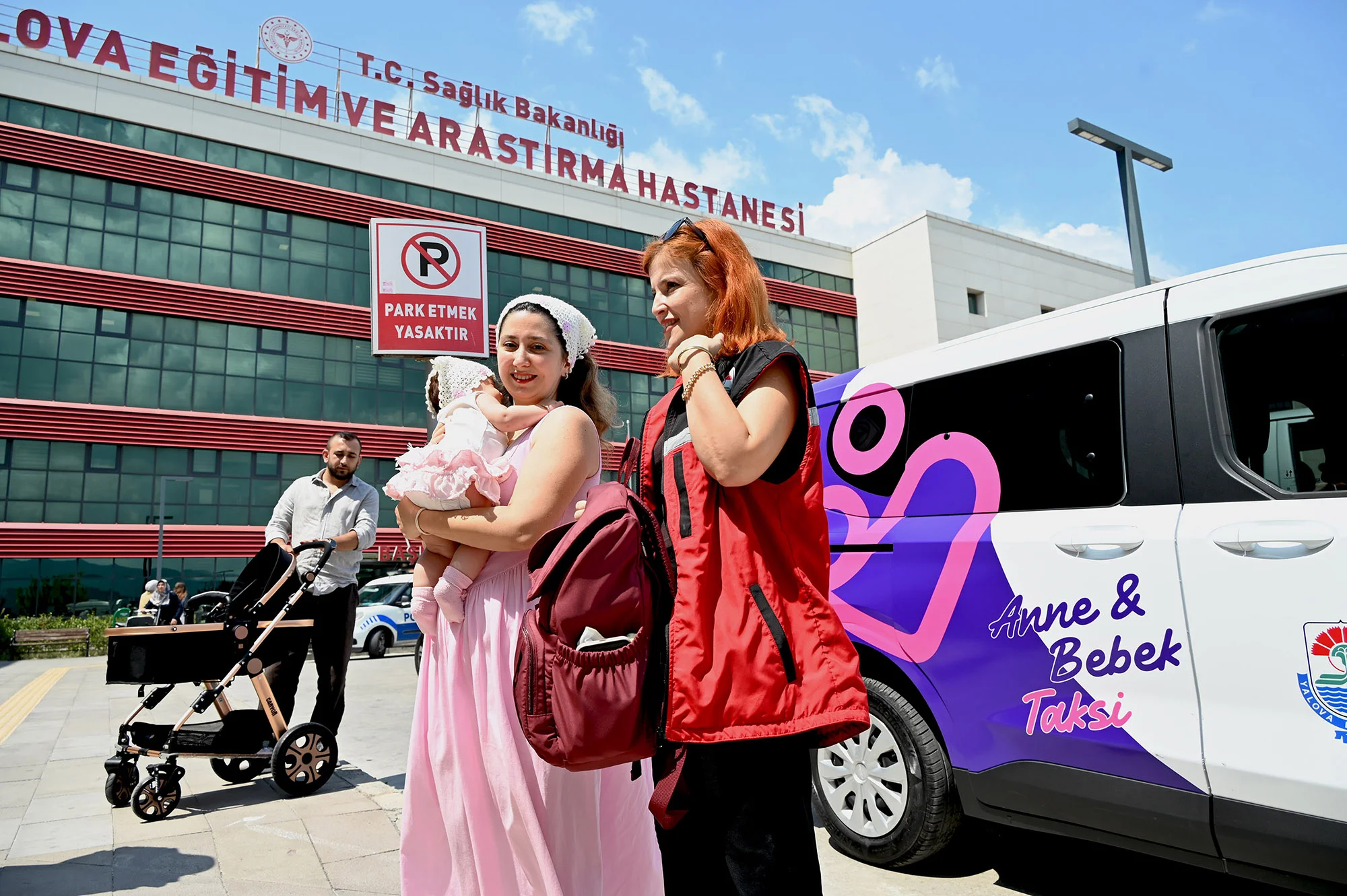 Yalova Belediyesi’nden Sosyal Belediyecilikte Yeni Hizmet: Anne Bebek Taksi