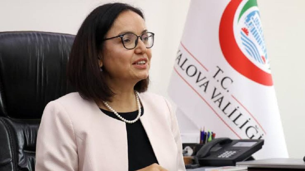 Yalova Valisi Dr. Hülya Kaya’dan 23 Nisan Mesajı