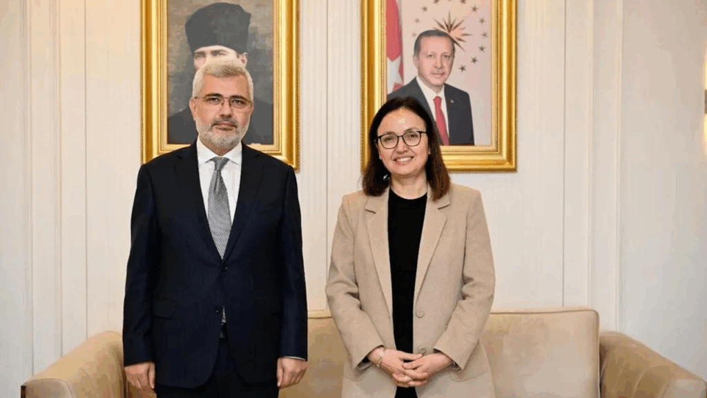 Yalova İl Milli Eğitim Müdürlüğü'nde Değişim: Halil İbrahim Akmeşe Rize'ye Atandı, Aytekin Yılmaz Göreve Başladı
