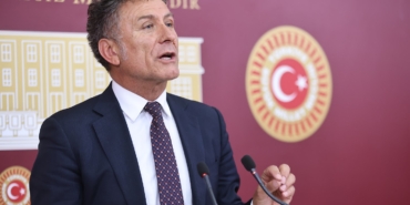 CHP BURSA MİLLETVEKİLİ ORHAN SARIBAL: “YAŞ ÇAY ALIM FİYATI 35 TL’YE ÇEKİLMELİ” 3 CHP BURSA MİLLETVEKİLİ ORHAN SARIBAL: “YAŞ ÇAY ALIM FİYATI 35 TL’YE ÇEKİLMELİ”