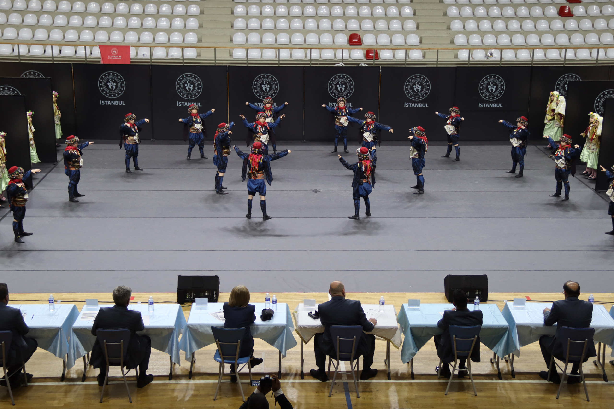 TUFAG’lı Minikler İlk Yarışmalarında Gönülleri Fethetti: İstanbul'dan Alkışlarla Döndüler 6 TUFAG’lı Minikler İlk Yarışmalarında Gönülleri Fethetti: İstanbul'dan Alkışlarla Döndüler