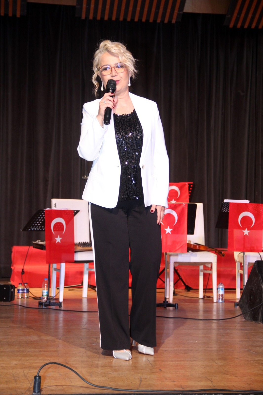 ATAKENT TSM TOPLULUĞUNDAN YALOVA’DA MÜZİK ZİYAFETİ 4 ATAKENT TSM TOPLULUĞUNDAN YALOVA’DA MÜZİK ZİYAFETİ