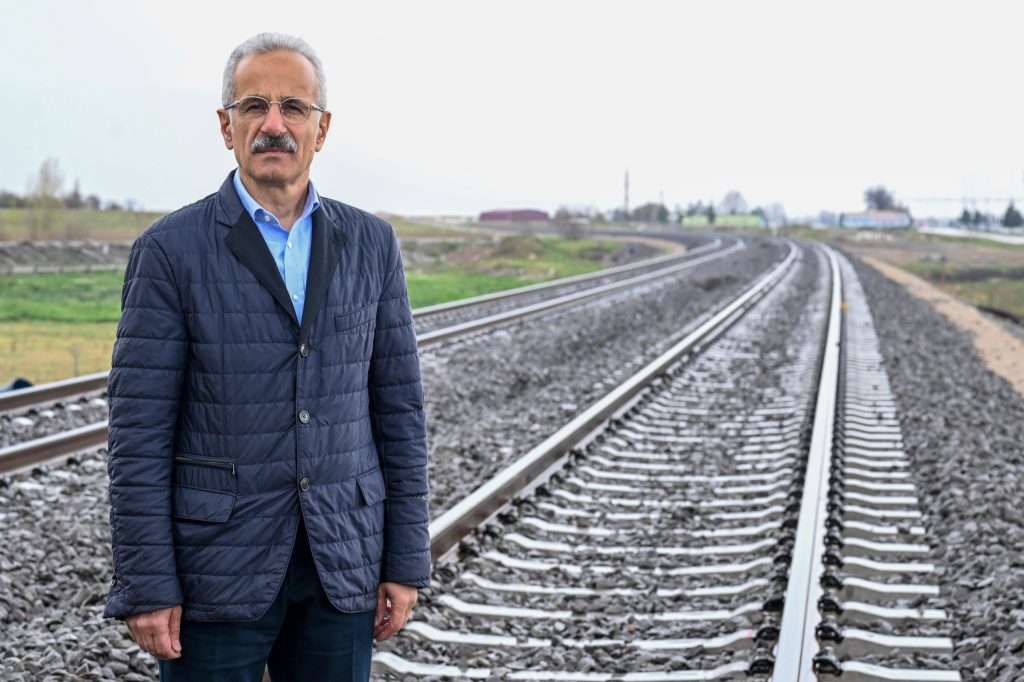 GÜNEYDOĞU’NUN KALKINMA HAMLESİNE DEMİRYOLU DESTEĞİ