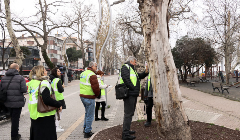 Tarihin ve Doğanın Sessiz Tanıkları Yalova’da Konuşulacak: "Anıt Ağaçlarla Uyumlu Kentler" Söyleşisi Yürüyen Köşk’te Gerçekleşecek 5 Tarihin ve Doğanın Sessiz Tanıkları Yalova’da Konuşulacak: "Anıt Ağaçlarla Uyumlu Kentler" Söyleşisi Yürüyen Köşk’te Gerçekleşecek