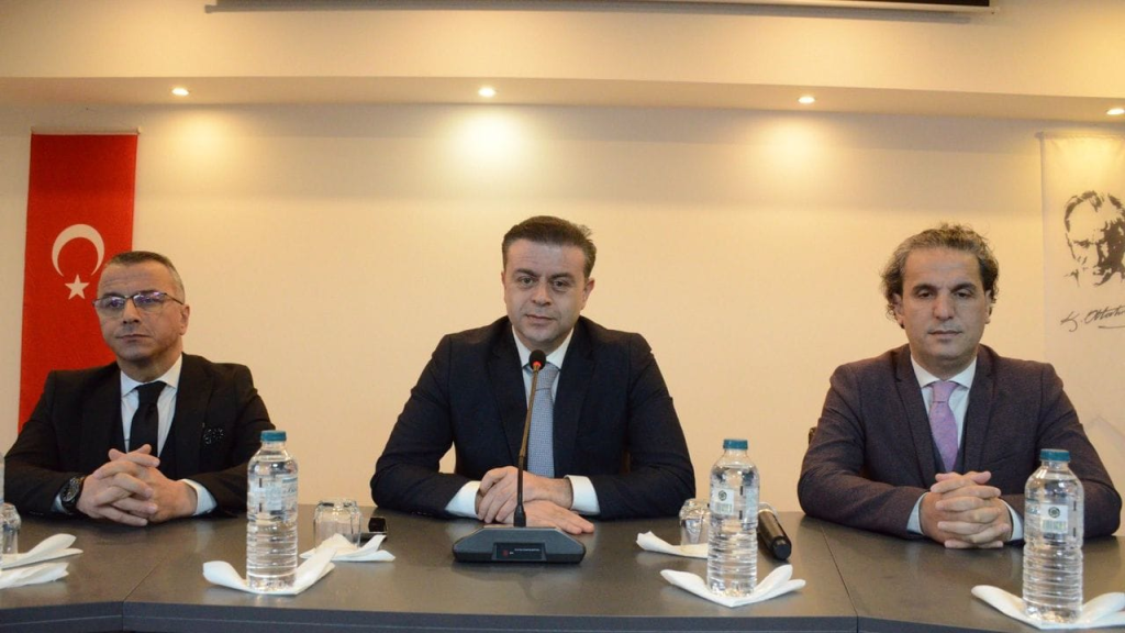 Rize İl Milli Eğitim Müdürü Akmeşe'den Kurum Değerlendirmesi ve Okul Ziyareti