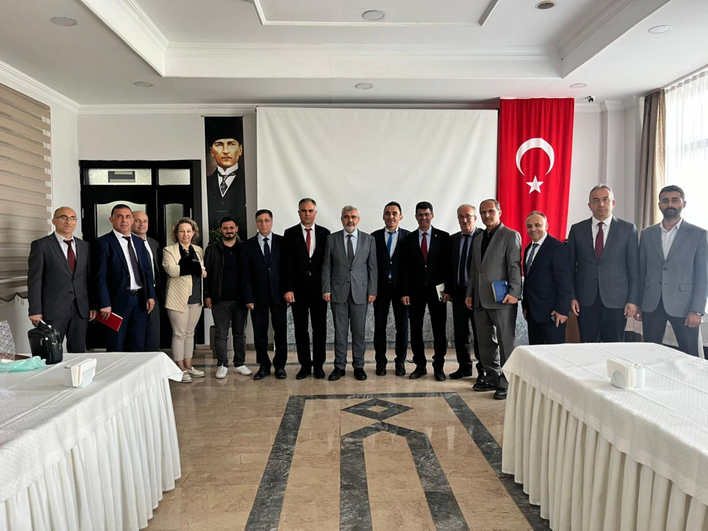 Meslek Lisesi Müdürleriyle Değerlendirme ve İstişare Toplantısı Gerçekleştirildi.