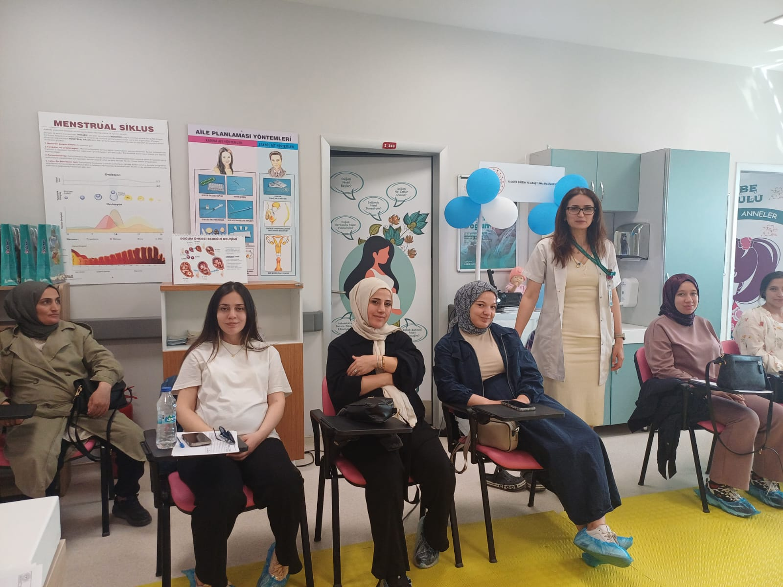 YALOVA’DA GEBELERE YÖNELİK EĞİTİM PROGRAMININ İLK TURU TAMAMLANDI 4 YALOVA’DA GEBELERE YÖNELİK EĞİTİM PROGRAMININ İLK TURU TAMAMLANDI