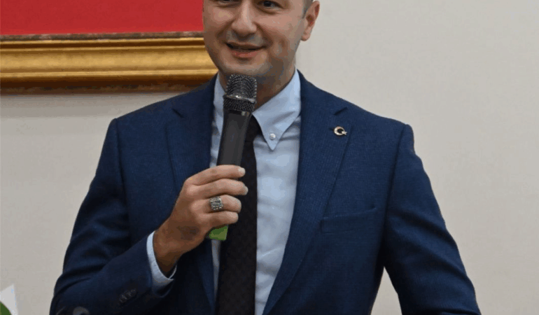 Yeditepe Üniversitesi Öğretim Üyesi Doç. Dr. Furkan Kaya, Türk Dış Politikası ve Enerji Diplomasisi Alanlarında Öne Çıkıyor 2 Yeditepe Üniversitesi Öğretim Üyesi Doç. Dr. Furkan Kaya, Türk Dış Politikası ve Enerji Diplomasisi Alanlarında Öne Çıkıyor