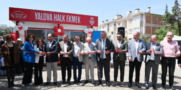 Yalova’da Halk Ekmek Ağı Genişliyor: İki Yeni Satış Noktası Hizmete Girdi 5 Yalova’da Halk Ekmek Ağı Genişliyor: İki Yeni Satış Noktası Hizmete Girdi