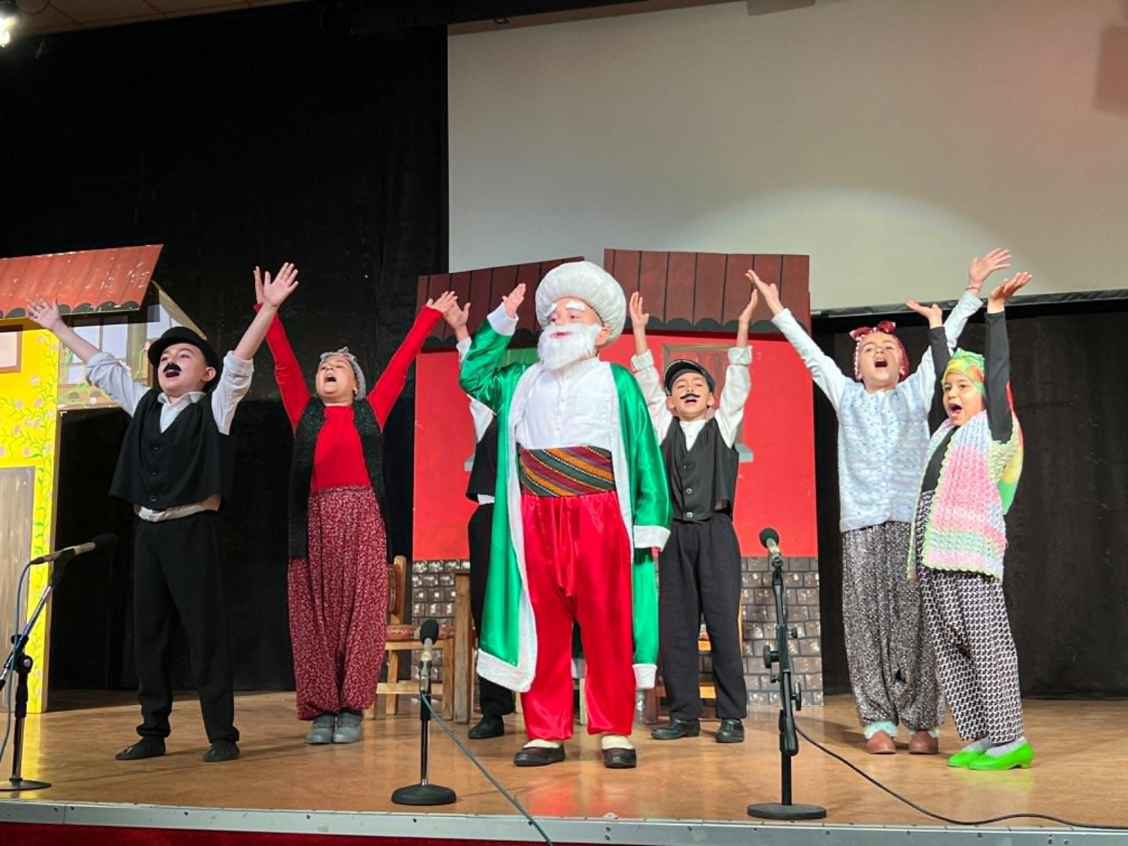 Gülkent İlkokulu, Nasreddin Hoca Fıkra Canlandırma Yarışması’nda Yalova’yı Temsil Edecek 7 Gülkent İlkokulu, Nasreddin Hoca Fıkra Canlandırma Yarışması’nda Yalova’yı Temsil Edecek