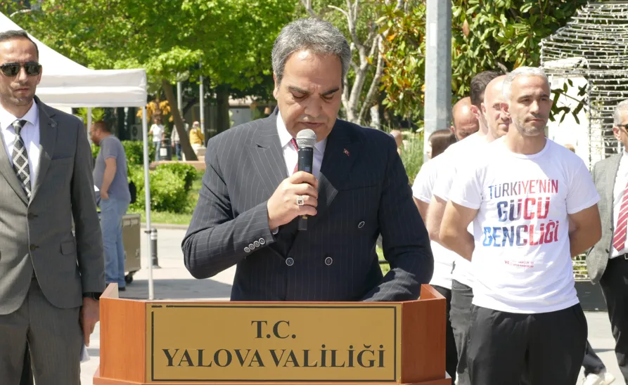 Yalova’da 19 Mayıs Coşkusu: Gençlik Bayramı Törenlerle Kutlandı 6 Yalova’da 19 Mayıs Coşkusu: Gençlik Bayramı Törenlerle Kutlandı