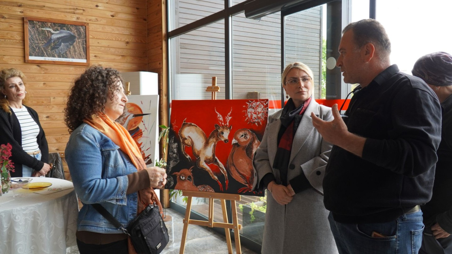 Altınova’da Doğa ve Sanat Buluştu: Hersek Lagünü Sanatla Renklendi 6 Altınova’da Doğa ve Sanat Buluştu: Hersek Lagünü Sanatla Renklendi