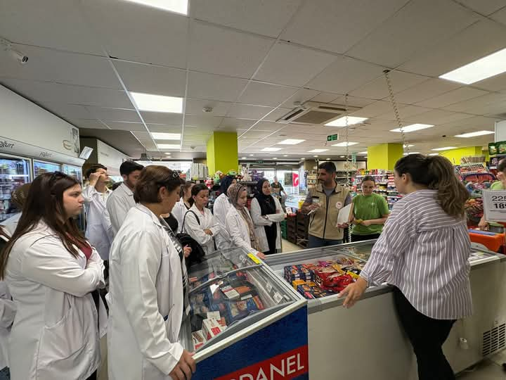 Armutlu MYO Öğrencileri Gıda Denetimine Katıldı 4 Armutlu MYO Öğrencileri Gıda Denetimine Katıldı