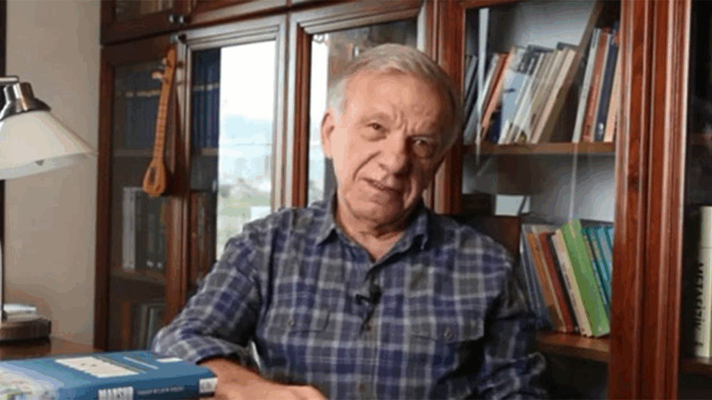Eski Belediye Başkanı Yakup Koçal’dan Dikkat Çeken Kitap: “Kapitalizmin Kıyısında Bir Şehrin Hikâyesi”
