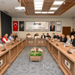 Yalova’da Deprem Tatbikatı Gerçeğini Aratmadı 7.2 Büyüklüğündeki Senaryo Depremiyle Kurumlar ve Vatandaşlar Seferber Oldu 6 Yalova’da Deprem Tatbikatı Gerçeğini Aratmadı 7.2 Büyüklüğündeki Senaryo Depremiyle Kurumlar ve Vatandaşlar Seferber Oldu