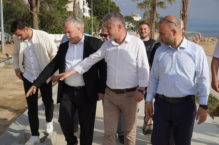 AK Parti Yalova İl Başkanı Umut Güçlü, Armutlu’da Yatırımları Yerinde İnceledi 5 AK Parti Yalova İl Başkanı Umut Güçlü, Armutlu’da Yatırımları Yerinde İnceledi