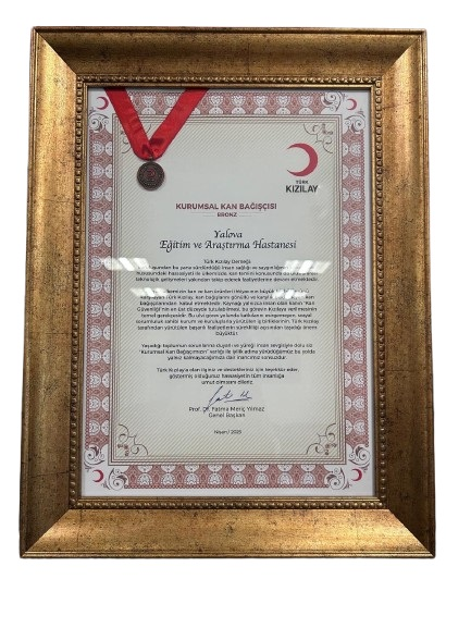 Yalova EAH'ye Türk Kızılayı’ndan Bronz Madalya Ödülü 4 Yalova EAH'ye Türk Kızılayı’ndan Bronz Madalya Ödülü