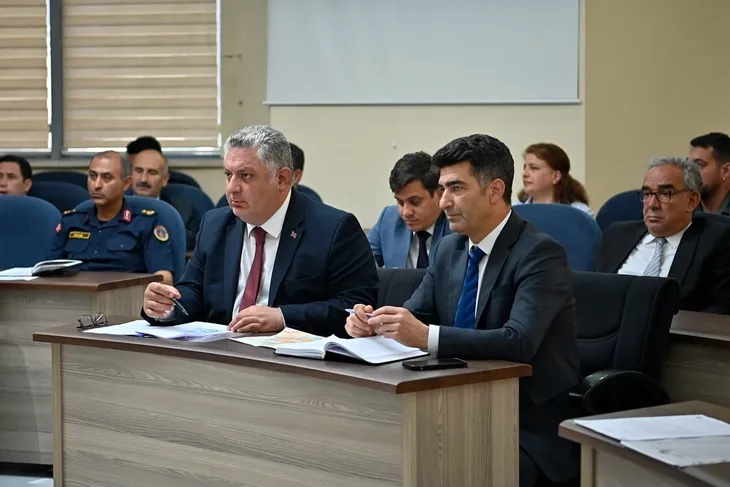 Yalova’da Hayvan Hakları Masaya Yatırıldı: İl Hayvanları Koruma Kurulu Toplandı 4 Yalova’da Hayvan Hakları Masaya Yatırıldı: İl Hayvanları Koruma Kurulu Toplandı