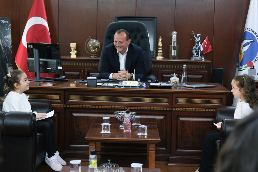 Miniklerden Başkan Yele’ye İlk Mektup Heyecanı