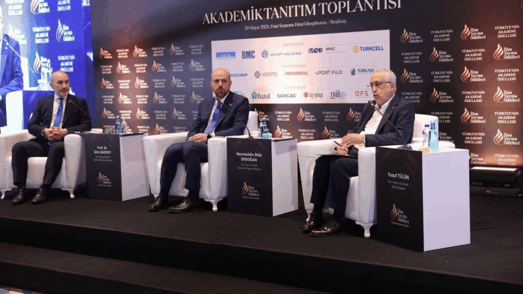 Yalova Üniversitesi Rektörü Prof. Dr. Mehmet Bahçekapılı, İlim Yayma Cemiyeti’nin Akademik Tanıtım Toplantısına Katıldı
