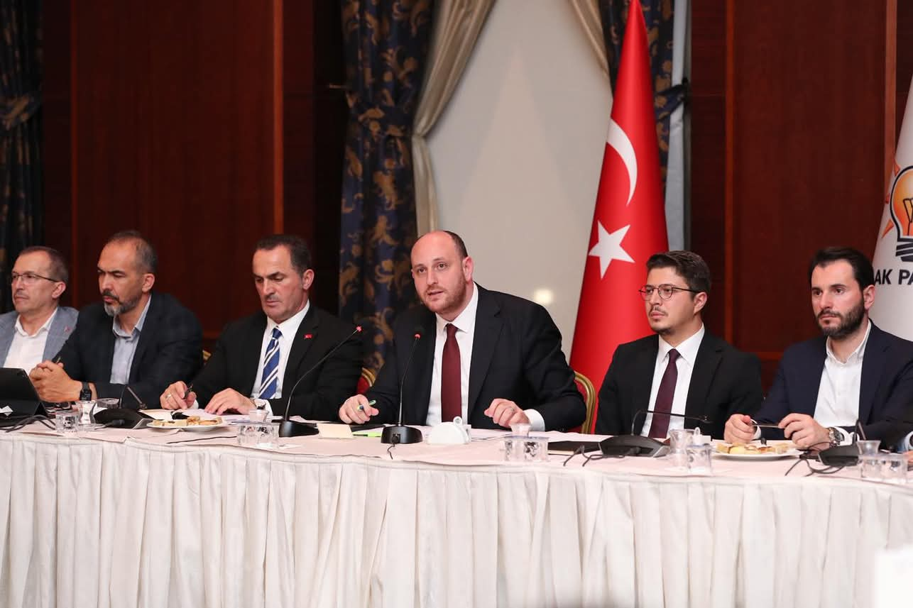 AK Parti İl Başkanları Toplantısı Gerçekleştirildi 4 AK Parti İl Başkanları Toplantısı Gerçekleştirildi