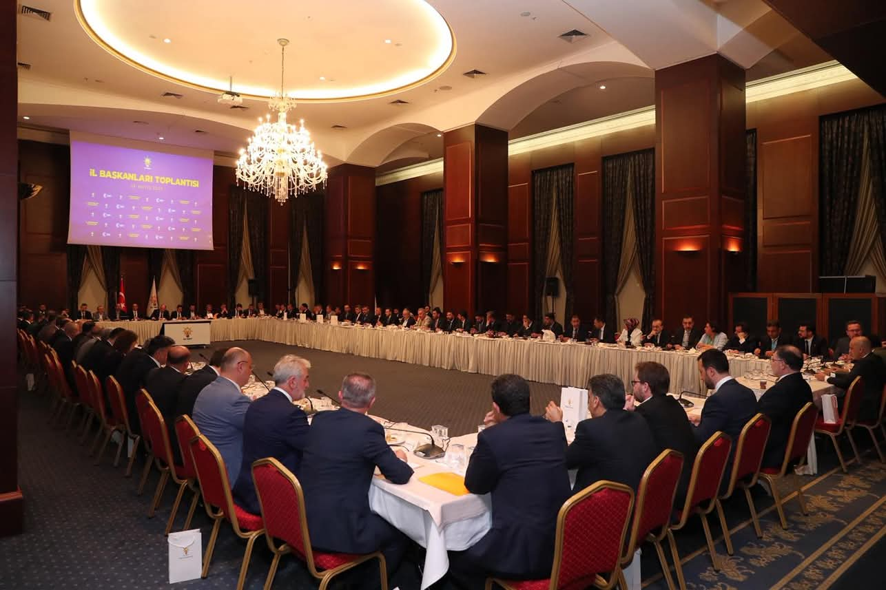 AK Parti İl Başkanları Toplantısı Gerçekleştirildi 5 AK Parti İl Başkanları Toplantısı Gerçekleştirildi