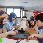 Çiftlikköy’de Minik Zekâ Küpleri Sertifikalarını Aldı 6 Çiftlikköy’de Minik Zekâ Küpleri Sertifikalarını Aldı