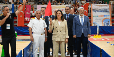 Yalova'da 15 Bin Öğrencinin Katıldığı Çocuk Oyunları Finali Coşku İçinde Tamamlandı 8 Yalova'da 15 Bin Öğrencinin Katıldığı Çocuk Oyunları Finali Coşku İçinde Tamamlandı