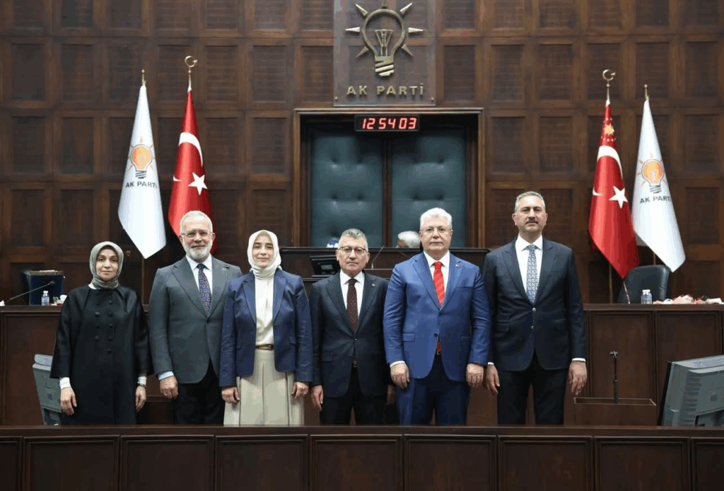 AK Parti Yalova Milletvekili Ahmet Büyükgümüş’ten Grup Yönetimine Tebrik Mesajı