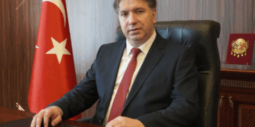 Rektör Bahçekapılı: “Yalova Üniversitesi, Şehirle Bütünleşen Bir Değerdir” 1 Rektör Bahçekapılı: “Yalova Üniversitesi, Şehirle Bütünleşen Bir Değerdir”