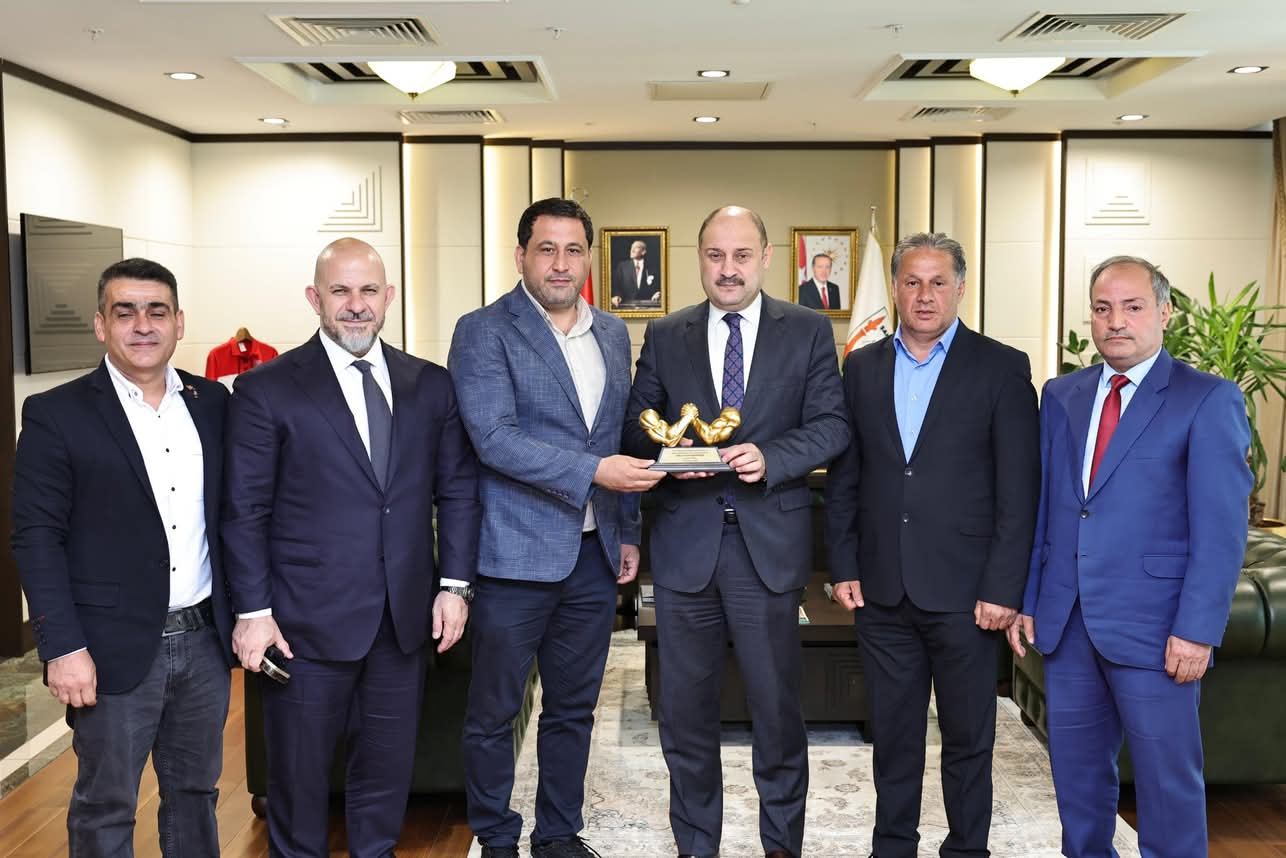 Vücut Geliştirme Federasyonu Başkanı Koray Girgin'den Şanlıurfa Protokolüne Ziyaret 6 Vücut Geliştirme Federasyonu Başkanı Koray Girgin'den Şanlıurfa Protokolüne Ziyaret