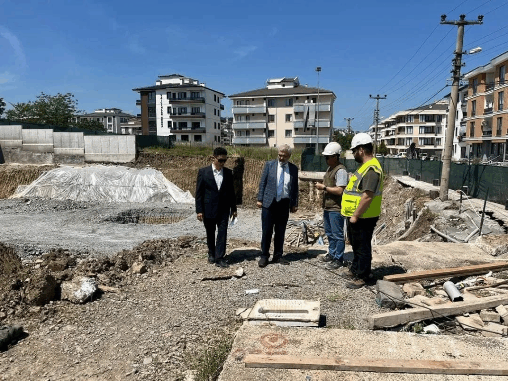 Yalova’da Eğitim Yatırımları Hız Kesmiyor: Yeni Okul Binaları Yerinde Denetlendi