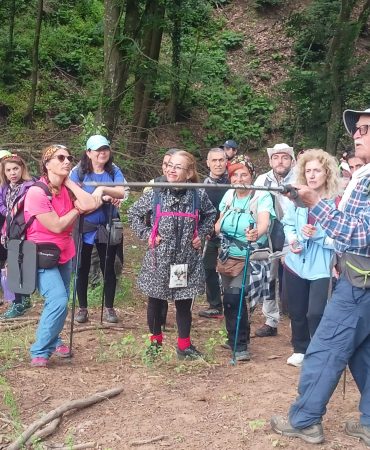 TEMA Vakfı Yalova Gönüllüleri Doğada Buluştu: Höyüktepe’den Dumantepe’ye 11 Kilometrelik "Toprak Yürüyüşü"