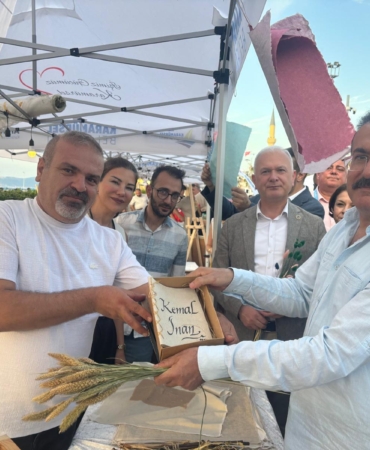 Karamürsel Kültür, Sanat ve Turizm Festivali’nde Yalova Rüzgarı Esti: İbrahim Müteferrika Kağıt Müzesi Yoğun İlgi Gördü