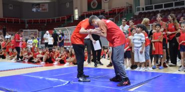 Yalova Belediyesi’nden Çocuk ve Gençlere Yaz Spor Okulu Fırsatı