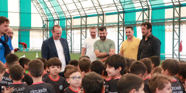 BAŞKAN ADİL YELE’DEN GELECEĞİN YILDIZLARINA MORAL ZİYARETİ