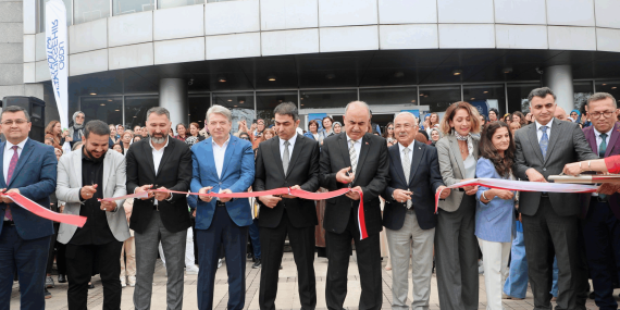 VALİ EROL, ALTINORDU HALK EĞİTİMİ MERKEZİ VE ORMEK YIL SONU SERGİSİ AÇILIŞINA KATILDI