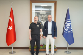 Yalova İl Emniyet Müdürü Ümit Bitirik’ten YTSO’ya Ziyaret: Güvenlik ve Ekonomi Masaya Yatırıldı 2 Yalova İl Emniyet Müdürü Ümit Bitirik’ten YTSO’ya Ziyaret: Güvenlik ve Ekonomi Masaya Yatırıldı