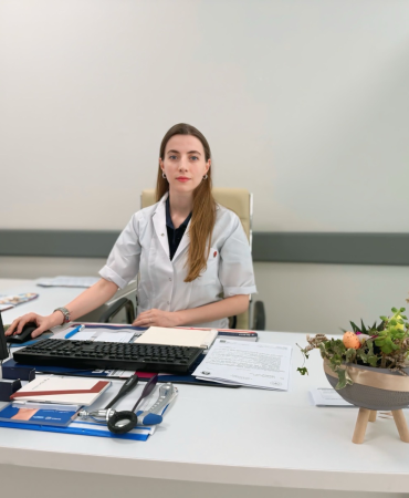 YALOVA EĞİTİM VE ARAŞTIRMA HASTANESİ HEKİM KADROSUNU GÜÇLENDİRİYOR: NÖROLOJİ UZMANI DR. Aysel Büşra ŞİŞMAN BAYAR GÖREVE BAŞLADI