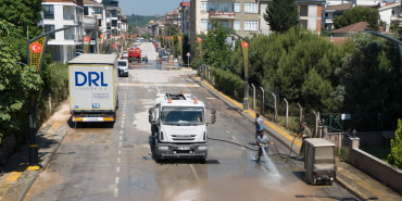 ÇİFTLİKKÖY'DE BAYRAM ÖNCESİ TEMİZLİK SEFERBERLİĞİ