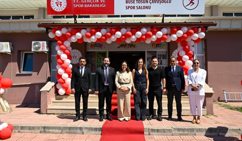 Çınarcık Gençlik ve Spor İlçe Müdürlüğü Spor Salonuna Buse Tosun Çavuşoğlu’nun Adı Verildi