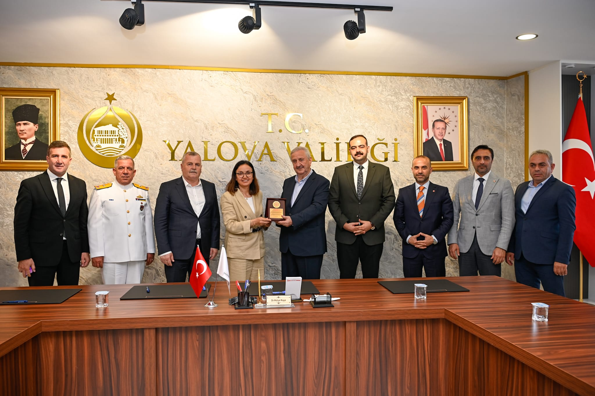 ARMUTLU HUZUREVİ YAŞLI BAKIM VE REHABİLİTASYON MERKEZİ HİZMETE AÇILDI 5 ARMUTLU HUZUREVİ YAŞLI BAKIM VE REHABİLİTASYON MERKEZİ HİZMETE AÇILDI