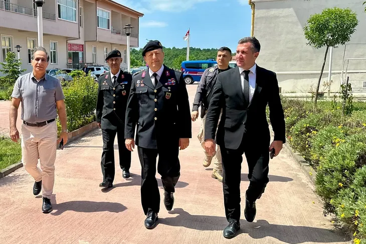 Jandarma Teşkilatı’nın 186. Yılında Yalova Huzurevi Sakinleri Unutulmadı