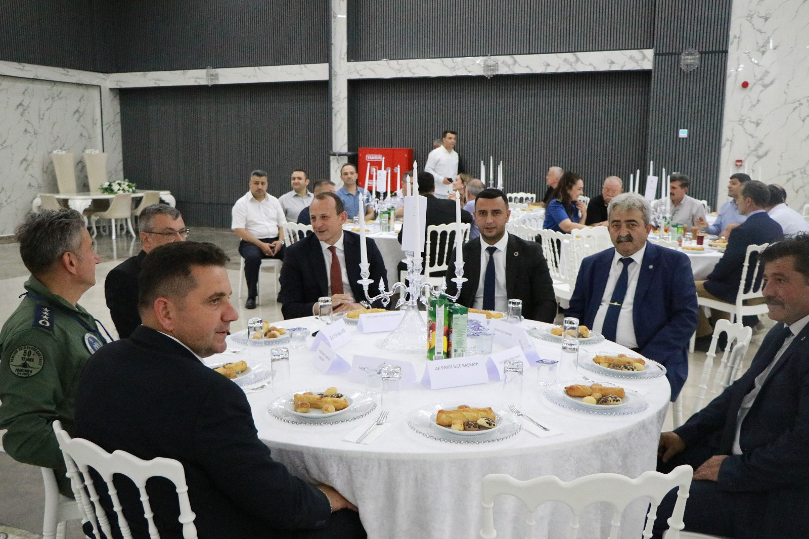 Çiftlikköy’de Kurban Bayramı Resmi Bayramlaşma Töreni Gerçekleştirildi 4 Çiftlikköy’de Kurban Bayramı Resmi Bayramlaşma Töreni Gerçekleştirildi