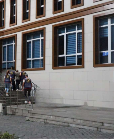 Kayıp E.E. Olayında Gelişme: Şüpheli A.Ş., Canlı Yayında Gözaltına Alındı