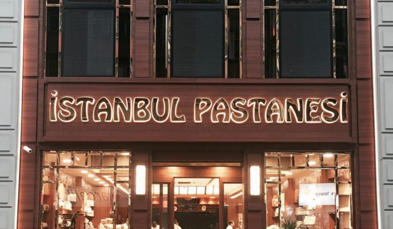 Zonguldak'ın Asırlık Lezzet Markası İstanbul Pastanesi, Geçmişten Günümüze Lezzetin ve Güvenin Adresi