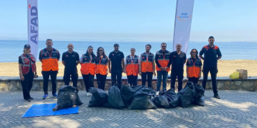 YALOVA’DA MARMARA DENİZİ GÜNÜ’NDE KIYI TEMİZLİĞİ ETKİNLİĞİ GERÇEKLEŞTİRİLDİ 46 YALOVA’DA MARMARA DENİZİ GÜNÜ’NDE KIYI TEMİZLİĞİ ETKİNLİĞİ GERÇEKLEŞTİRİLDİ