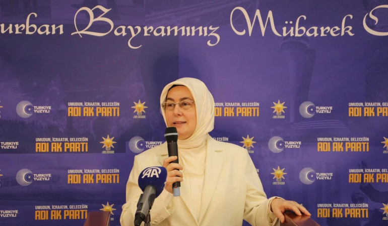 Yalova'da Bayram Sevinci: Milletvekilleri Akyol ve Büyükgümüş’ten Yoğun Bayram Mesaisi