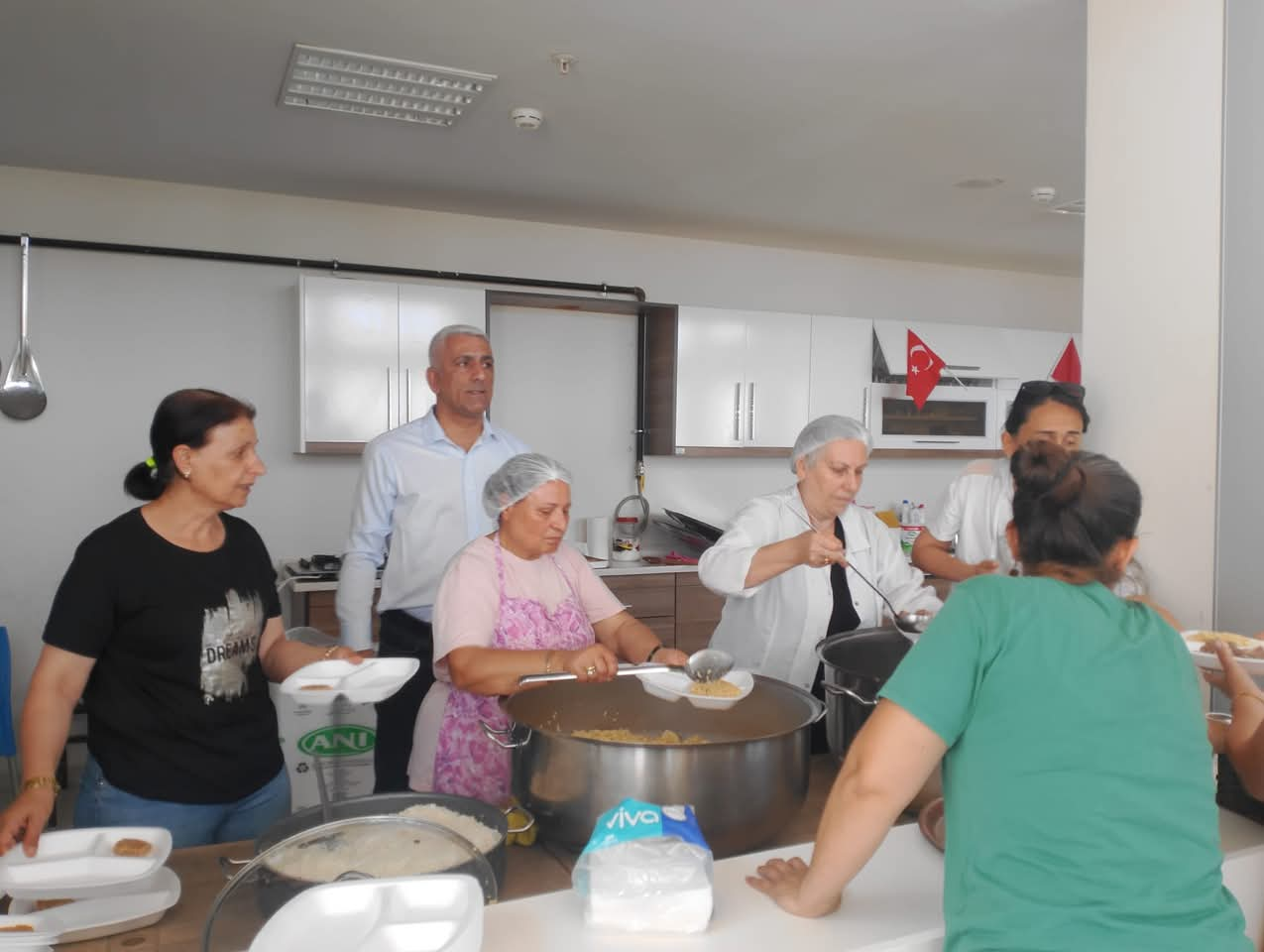 Sinan Giray, Bayramın Üçüncü Günü Yalova Cemevi’nde Canlarla Bayramlaştı